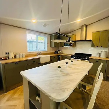 Peace With Hot Tub *